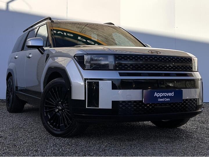 Hyundai Santa Fe 1.6 T-GDi 13.8kWh Calligraphy Auto 4WD Euro 6 (s/s) 5dr (7Seat) Hyundai Santa Fe 1.6 T-GDi 13.8kWh Calligraphy Auto 4WD Euro 6 (s/s) 5dr (7Seat)