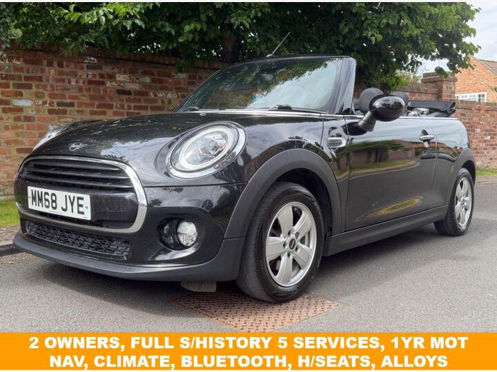 MINI CONVERTIBLE 1.5 Cooper Classic Euro 6 (s/s) 2dr