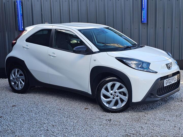 Toyota Aygo X 1.0 VVT-i Pure X-shift Euro 6 (s/s) 5dr