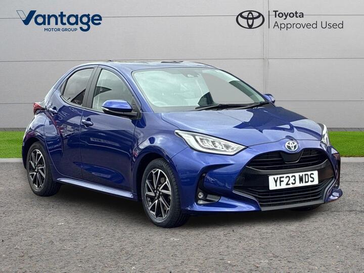 Toyota Yaris 1.5 VVT-h Design E-CVT Euro 6 (s/s) 5dr