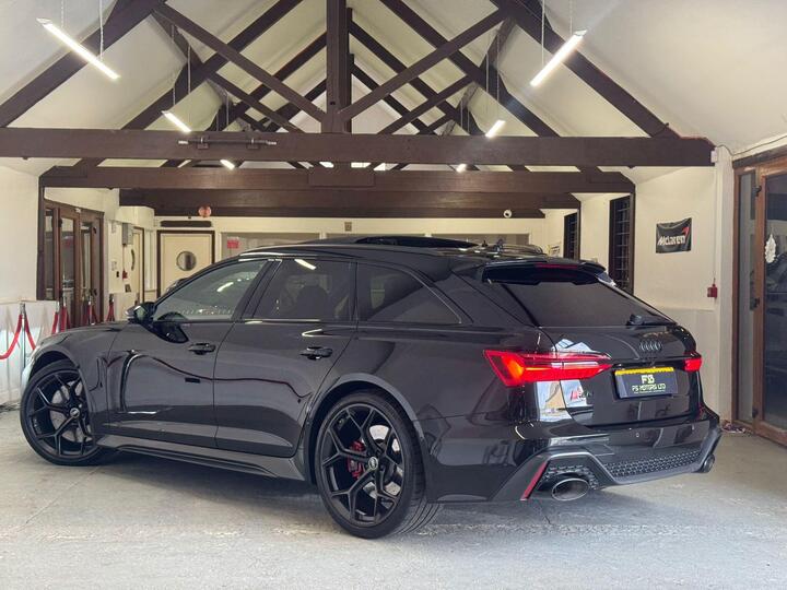 Audi RS6 Avant 4.0 TFSI V8 Performance Carbon Vorsprung Tiptronic Quattro Euro 6 (s/s) 5dr Audi RS6 Avant 4.0 TFSI V8 Performance Carbon Vorsprung Tiptronic Quattro Euro 6 (s/s) 5dr