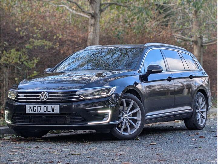 Volkswagen Passat 1.4 TSI GTE Advance DSG Euro 6 (s/s) 5dr Volkswagen Passat 1.4 TSI GTE Advance DSG Euro 6 (s/s) 5dr