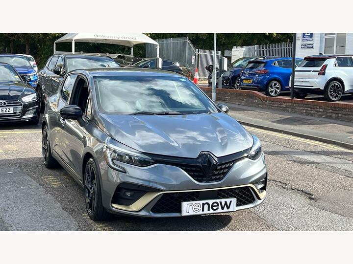 Renault Clio 1.6 E-TECH E-Tech Engineered Auto Euro 6 (s/s) 5dr