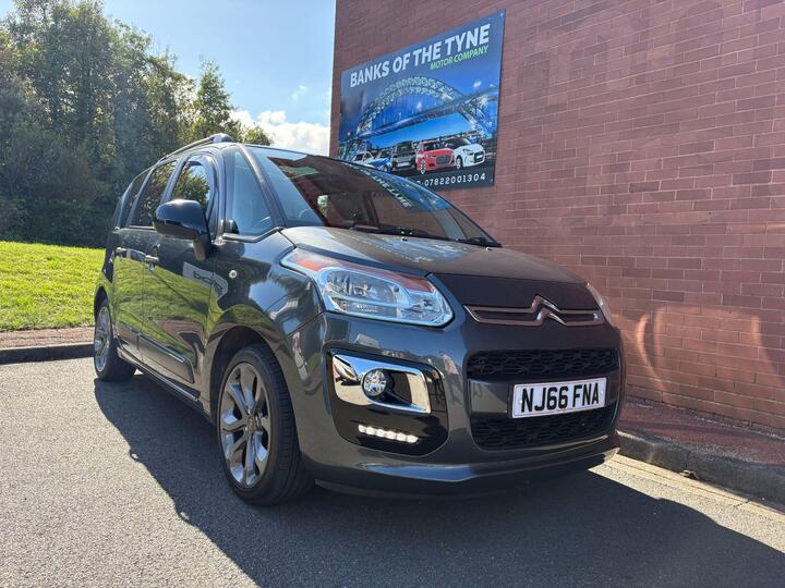 Citroen C3 Picasso 1.6 BlueHDi Platinum Euro 6 5dr Citroen C3 Picasso 1.6 BlueHDi Platinum Euro 6 5dr