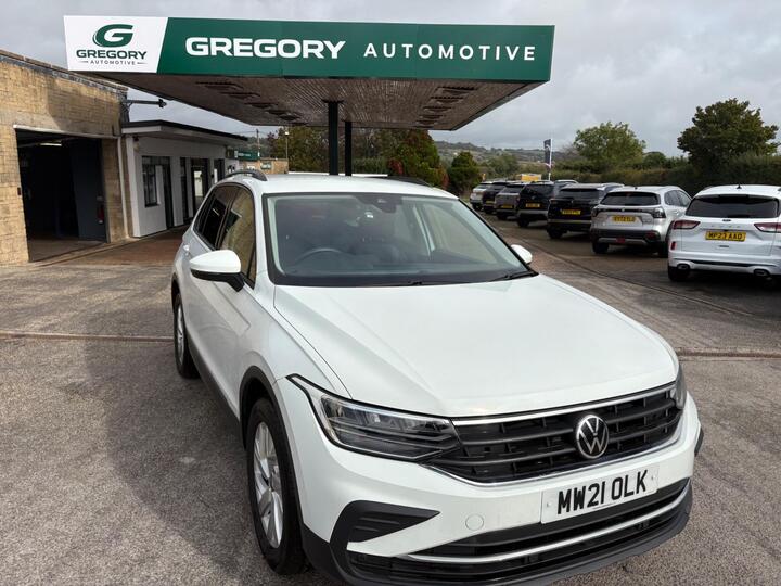 Volkswagen Tiguan 1.5 TSI Life Euro 6 (s/s) 5dr