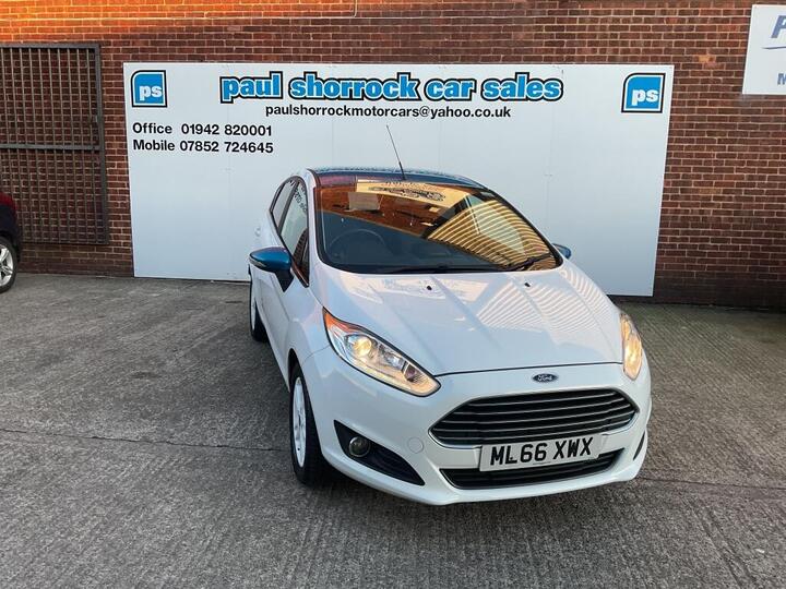 Ford FIESTA HATCHBACK 1.25 Zetec White Edition Euro 6 5dr