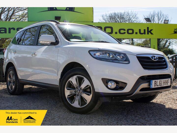 Hyundai SANTA FE 2.2 CRDi Premium Auto 4WD Euro 5 5dr (7 Seat) Hyundai SANTA FE 2.2 CRDi Premium Auto 4WD Euro 5 5dr (7 Seat)