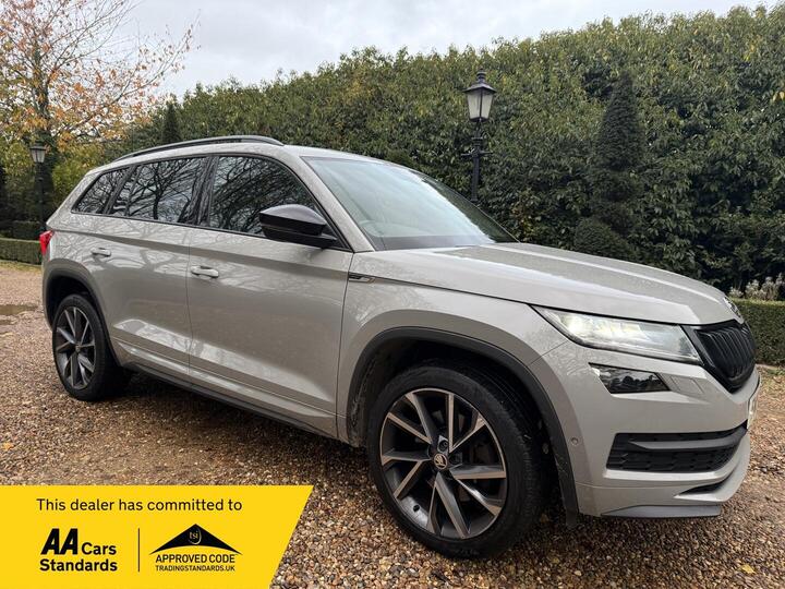 Skoda Kodiaq 2.0 TSI SportLine DSG 4WD Euro 6 (s/s) 5dr (7 Seat) Skoda Kodiaq 2.0 TSI SportLine DSG 4WD Euro 6 (s/s) 5dr (7 Seat)