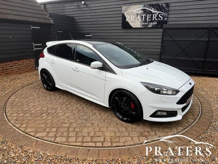 Ford FOCUS 2.0T EcoBoost ST-3 Euro 6 (s/s) 5dr