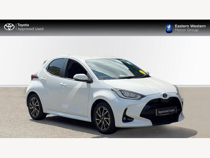 Toyota Yaris 1.5 VVT-h Design E-CVT Euro 6 (s/s) 5dr