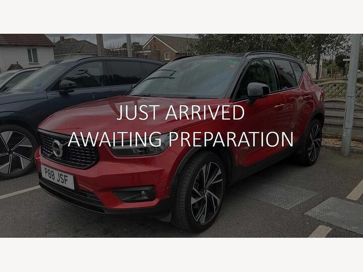Volvo XC40 2.0 T4 R-Design Pro Auto AWD Euro 6 (s/s) 5dr