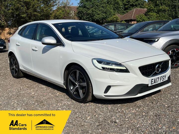 Volvo V40 2.0 T2 R-Design Euro 6 (s/s) 5dr