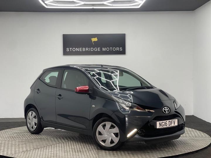 Toyota AYGO 1.0 VVT-i X-play Euro 6 5dr