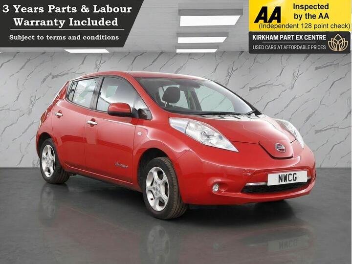 Nissan LEAF 30kWh Acenta Auto 5dr