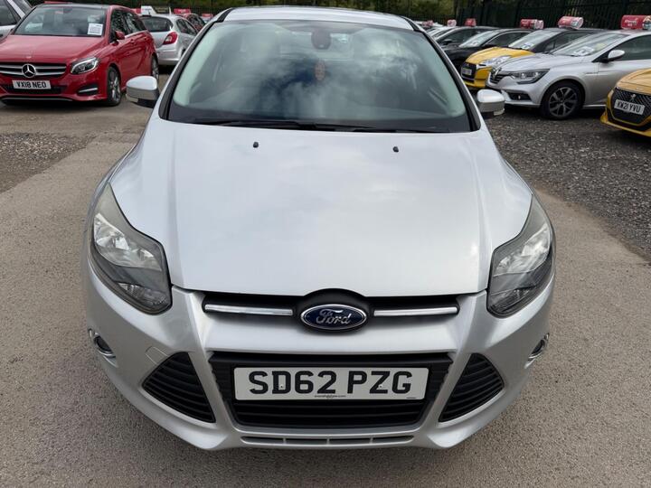 Ford Focus 1.6 Zetec Powershift Euro 5 5dr