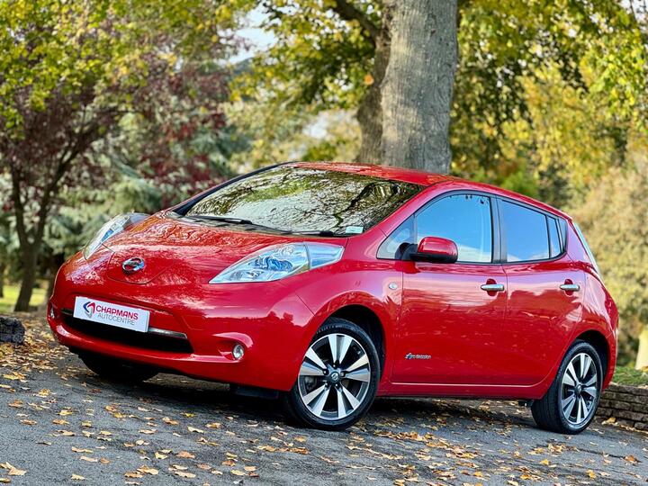 Nissan Leaf 24kWh Tekna Auto 5dr