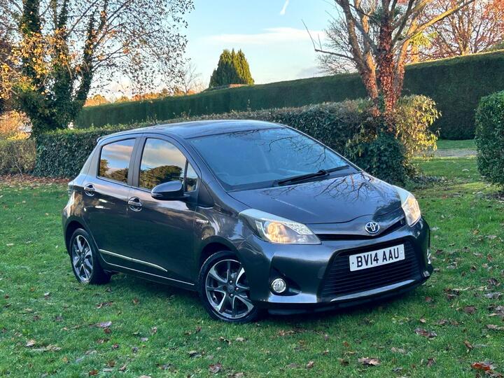 Toyota Yaris 1.5 VVT-h Trend CVT Euro 5 5dr