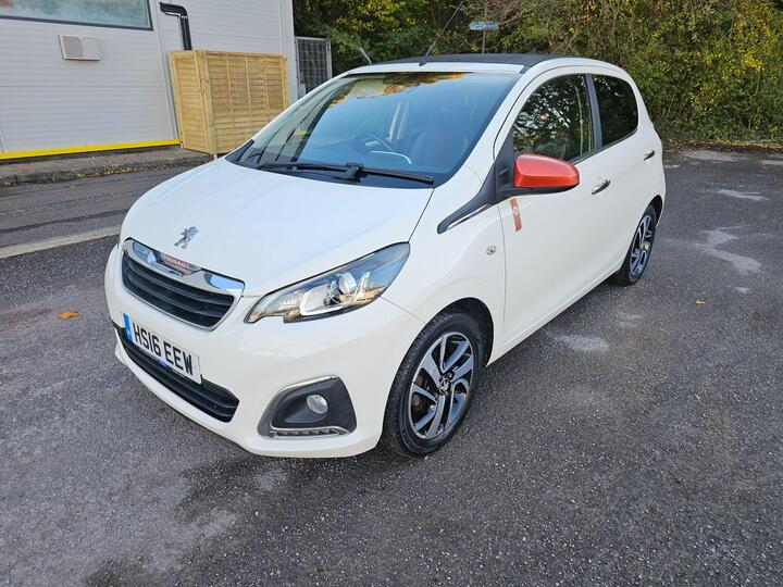 Peugeot 108 1.2 PureTech Roland Garros Top! Euro 6 5dr