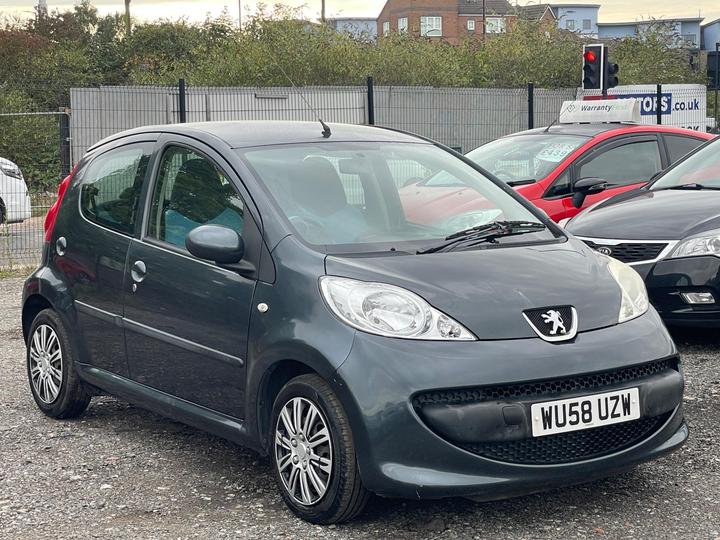 Peugeot 107 1.0 12V Urban Move Euro 4 5dr