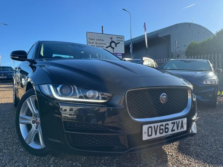 Jaguar XE 2.0d Portfolio Auto AWD Euro 6 (s/s) 4dr
