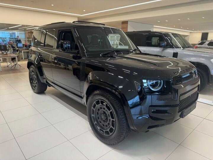 Land Rover Defender 110 4.4 P635 V8 MHEV OCTA Black Auto 4WD Euro 6 (s/s) 5dr
