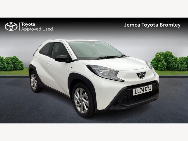 Toyota Aygo X 1.0 VVT-i Pure Euro 6 (s/s) 5dr
