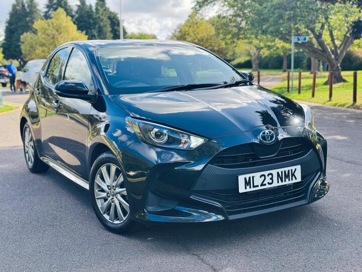 Toyota Yaris 1.5 VVT-h Icon E-CVT Euro 6 (s/s) 5dr