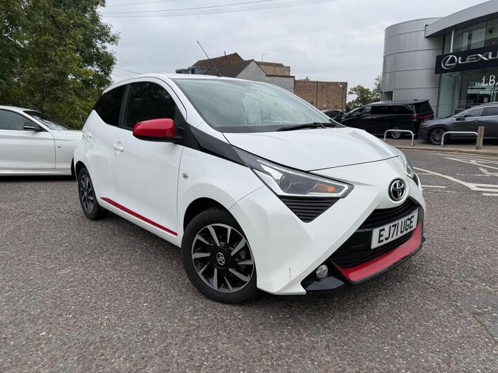 Toyota AYGO 1.0 VVT-i X-trend Euro 6 (s/s) 5dr Toyota AYGO 1.0 VVT-i X-trend Euro 6 (s/s) 5dr