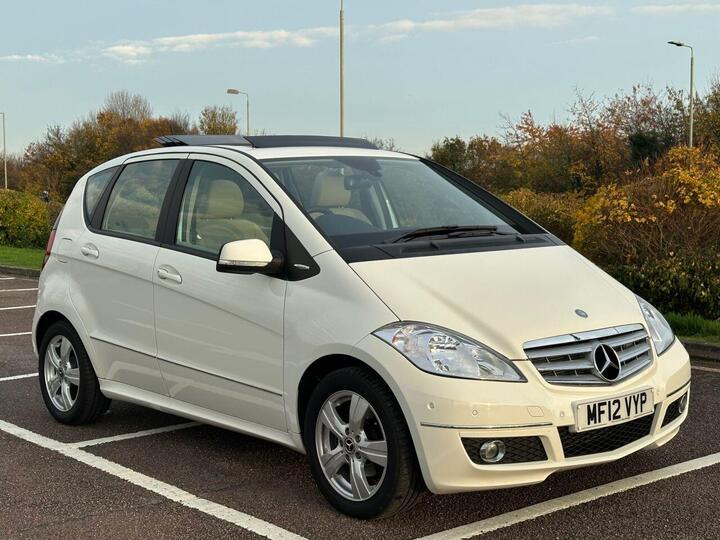 Mercedes-Benz A-CLASS 1.5 A160 Avantgarde SE CVT 5dr Mercedes-Benz A-CLASS 1.5 A160 Avantgarde SE CVT 5dr