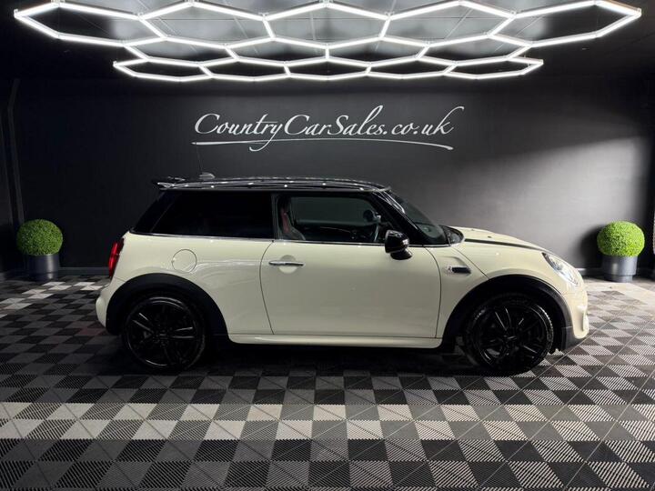 MINI HATCH 1.5 Cooper Euro 6 (s/s) 3dr