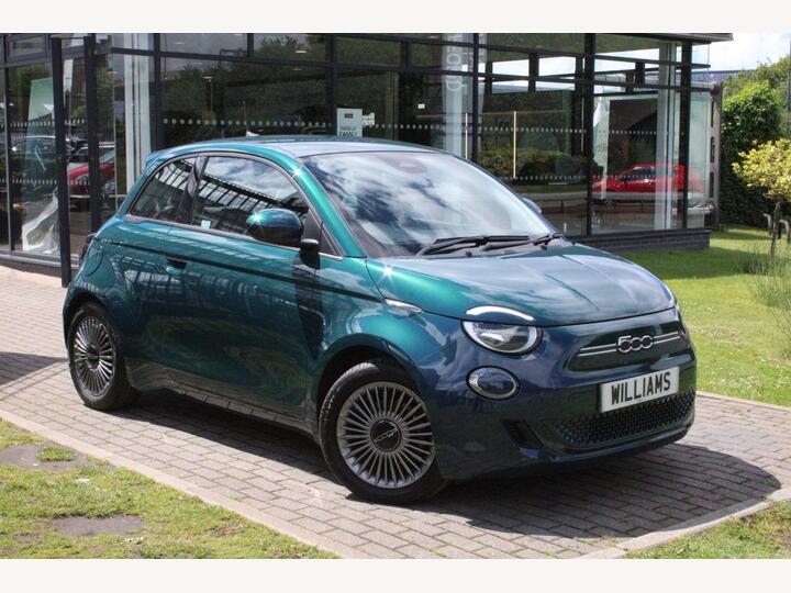 Fiat 500e 42kWh Passion Auto 3dr