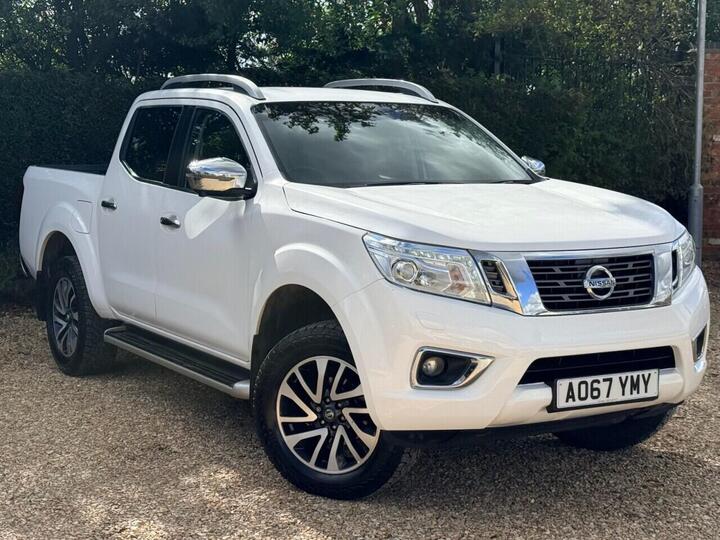 Nissan NAVARA 2.3 DCi Tekna 4WD Euro 6 (s/s) 4dr