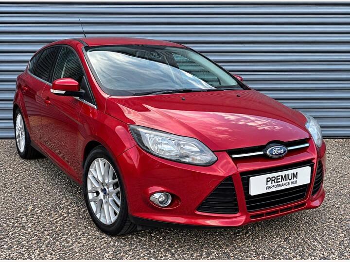 Ford Focus 1.6 TDCi Titanium Euro 5 (s/s) 5dr