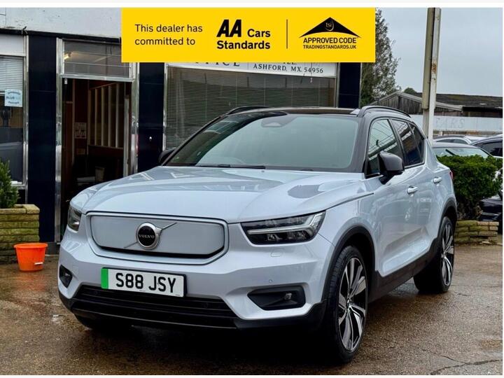 Volvo XC40 Recharge Twin 78kWh Plus Auto AWD 5dr