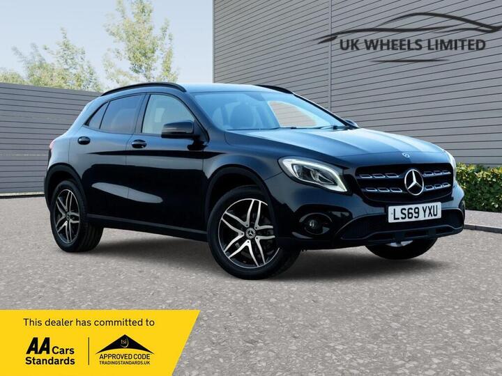 Mercedes-Benz GLA 1.6 GLA180 Urban Edition 7G-DCT Euro 6 (s/s) 5dr