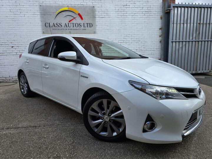 Toyota Auris 1.8 VVT-h Excel CVT Euro 5 (s/s) 5dr Toyota Auris 1.8 VVT-h Excel CVT Euro 5 (s/s) 5dr