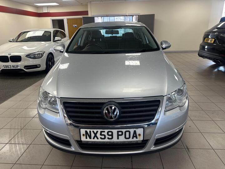 Volkswagen Passat 2.0 TDI BlueMotion Tech Highline Euro 5 (s/s) 4dr