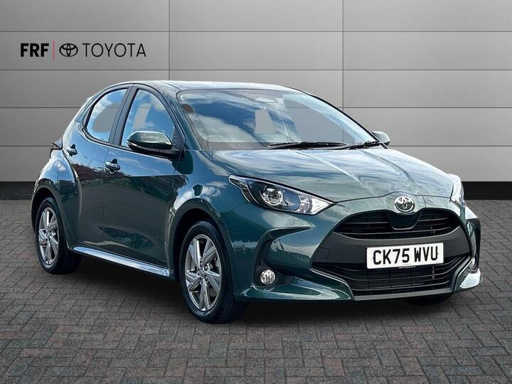 Toyota Yaris 1.5 VVT-h Icon E-CVT Euro 6 (s/s) 5dr