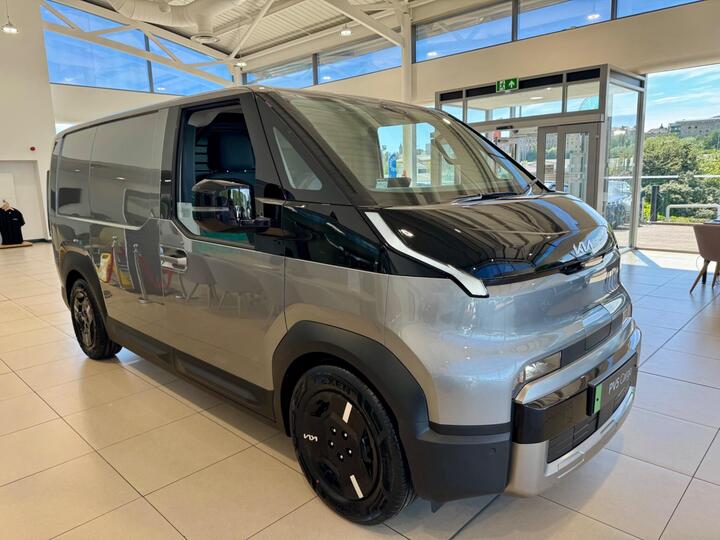 Kia Pv5 Standard Range 51.5kWh Essential Passenger MPV Auto 5dr