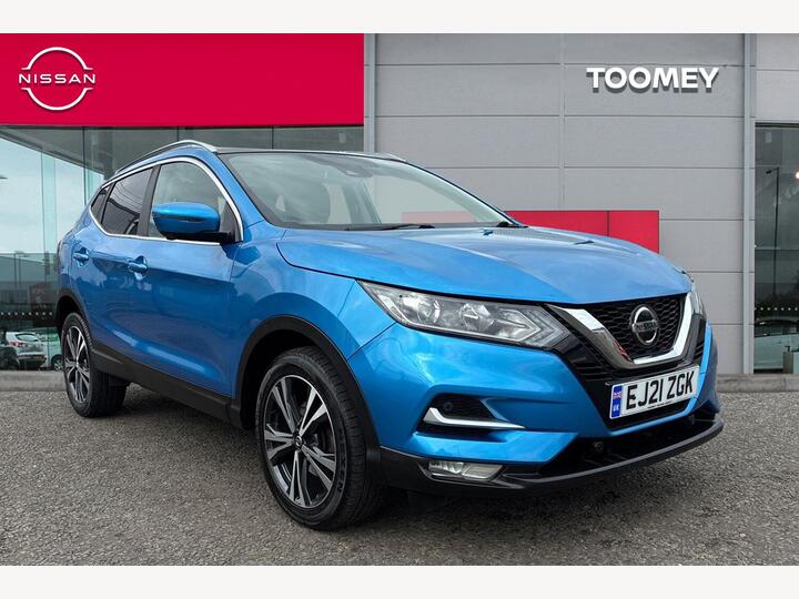 Nissan Qashqai 1.3 DIG-T N-Connecta Euro 6 (s/s) 5dr