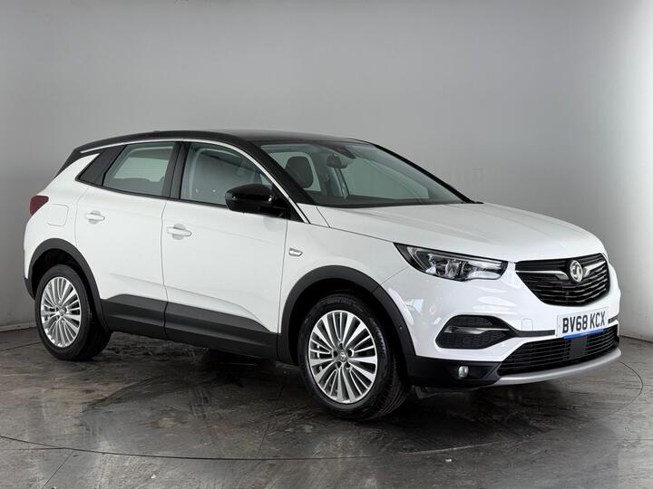 Vauxhall Grandland X 1.2 Turbo Sport Nav Euro 6 (s/s) 5dr