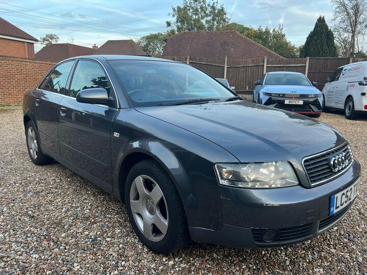 Audi A4 2.0 SE CVT 4dr