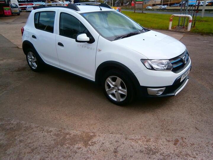 Dacia Sandero Stepway 1.5 DCi Laureate Euro 5 5dr