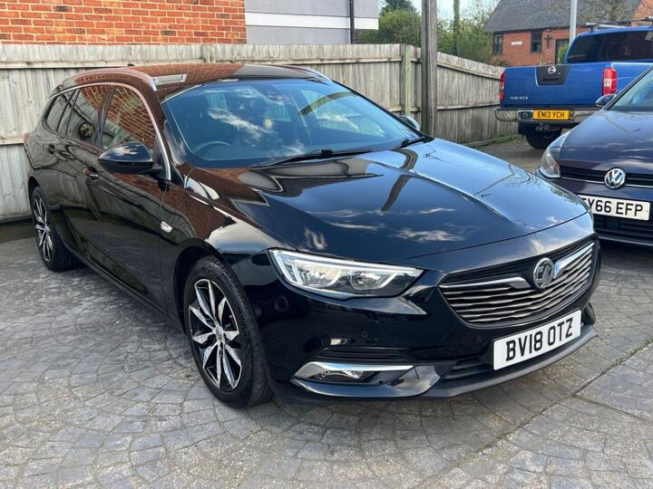 Vauxhall INSIGNIA 1.5i Turbo SRi Nav Sports Tourer Euro 6 (s/s) 5dr