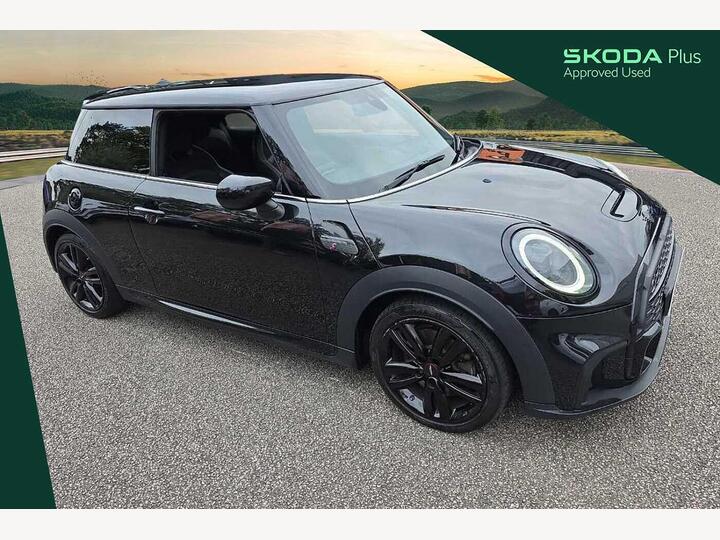 MINI Cooper S Sport Mini 2.0 Cooper S Aut. 2023.25MY Sport (Premium Auto)