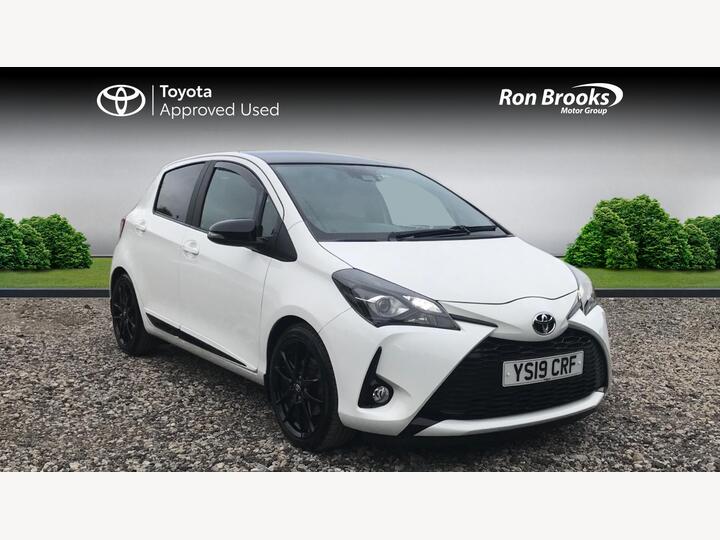 Toyota Yaris 1.5 VVT-h GR SPORT E-CVT Euro 6 (s/s) 5dr