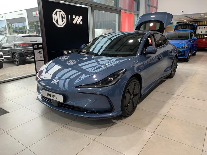 MG MG IM5 100kWh Long Range Saloon Auto 5dr