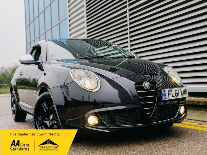 Alfa Romeo MiTo 1.6 JTDM-2 Distinctive Euro 5 (s/s) 3dr Alfa Romeo MiTo 1.6 JTDM-2 Distinctive Euro 5 (s/s) 3dr