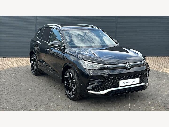 Volkswagen TIGUAN 2.0 TDI R-Line DSG Euro 6 (s/s) 5dr