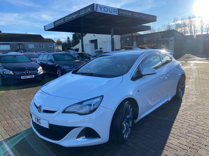 Vauxhall Astra GTC 2.0T VXR Euro 5 (s/s) 3dr